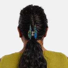 Load image into Gallery viewer, Baby Dolly Claw in Dark Sparkle