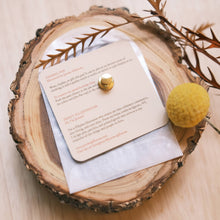 Load image into Gallery viewer, Hummingbird (Green) Enamel Pin