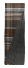 Load image into Gallery viewer, Multi Plaid/ Solid Reversible