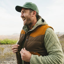 Load image into Gallery viewer, Rounder Vest