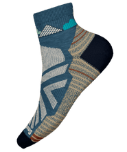 Load image into Gallery viewer, Women's Hike Light Cushion Clear Canyon Ankle Socks