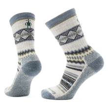 Load image into Gallery viewer, Everyday Snowed In Sweater Crew Socks