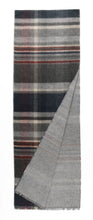 Load image into Gallery viewer, Multi Plaid/ Solid Reversible