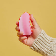 Load image into Gallery viewer, Suki Claw in Lilac + Punch