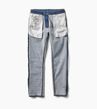 Load image into Gallery viewer, HWY 128 Straight Fit Denim Jeans - Medium Classic