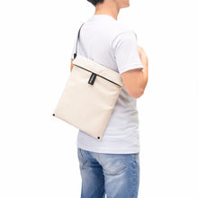 Load image into Gallery viewer, Notabag Crossbody Bag
