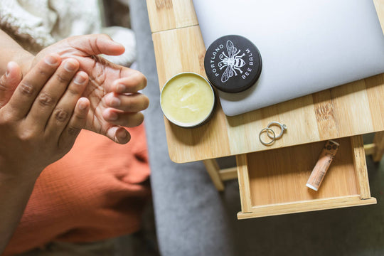 Unscented Simple Salve Beeswax - Natural Skin Moisturizer