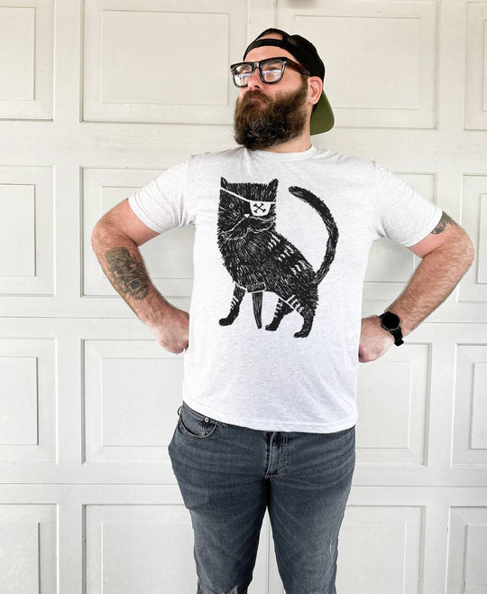 Pirate Kitty | Unisex tee