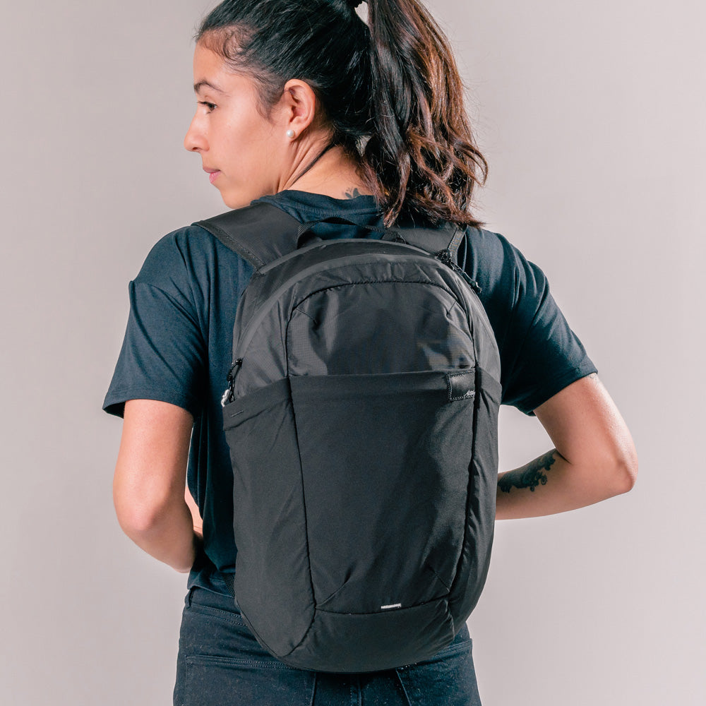 REFRACTION PACKABLE BACKPACK