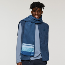 Load image into Gallery viewer, Teca Fleece Scarf
