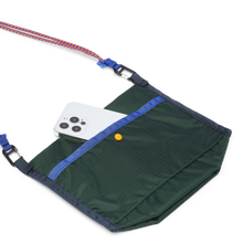 Load image into Gallery viewer, Lista 2L Lightweight Crossbody Bag
