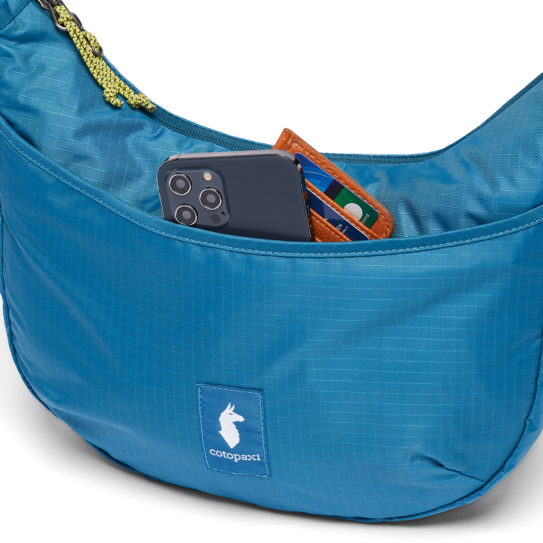 Trozo 8L Shoulder Bag