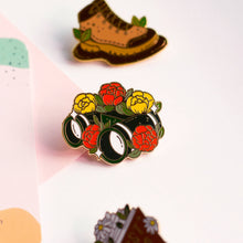Load image into Gallery viewer, Binoculars Enamel Pin
