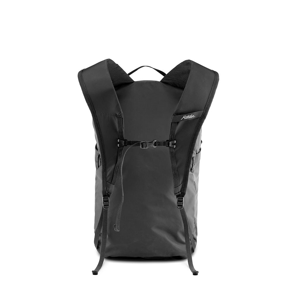 REFRACTION PACKABLE BACKPACK