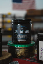 Load image into Gallery viewer, Sel De Mer | Cardamom + Palm 8oz Soy Candle
