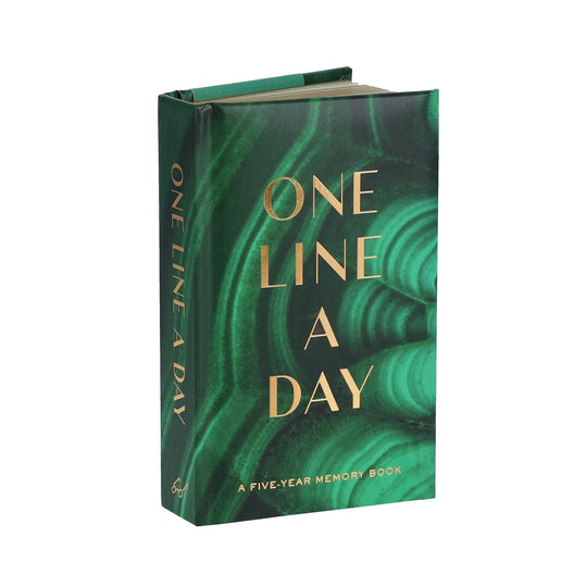 One Line A Day - A 5 Year Memory Book