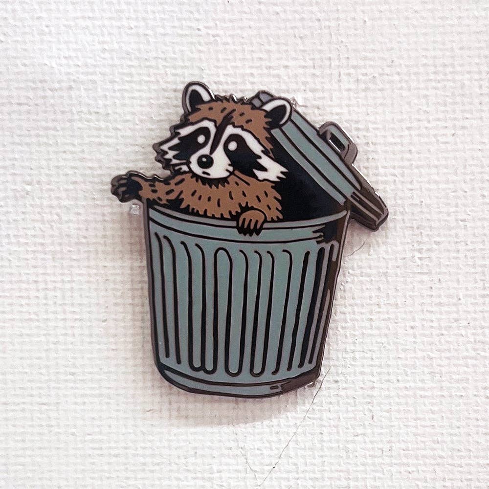 Raccoon Pin – Larkstone