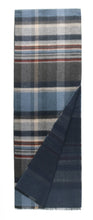 Load image into Gallery viewer, Multi Plaid/ Solid Reversible
