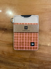 Load image into Gallery viewer, VERTICAL LEATHER WALLET
