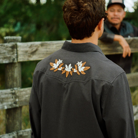 Crosscut Deluxe L/S- Orange Blossoms