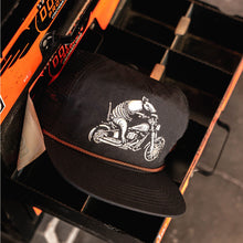 Load image into Gallery viewer, Dillo Rider Hat
