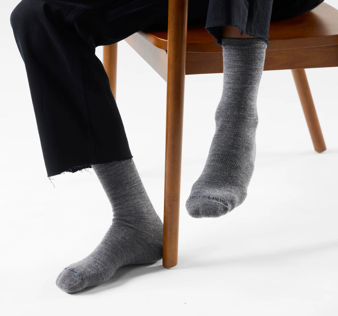 Everyday Solid Rib Targeted Cushion Crew Socks
