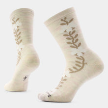 Load image into Gallery viewer, Women's Everyday Garden Vine Targeted Cushion Crew Socks
