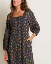 Load image into Gallery viewer, Manzana Square Neck Dress
