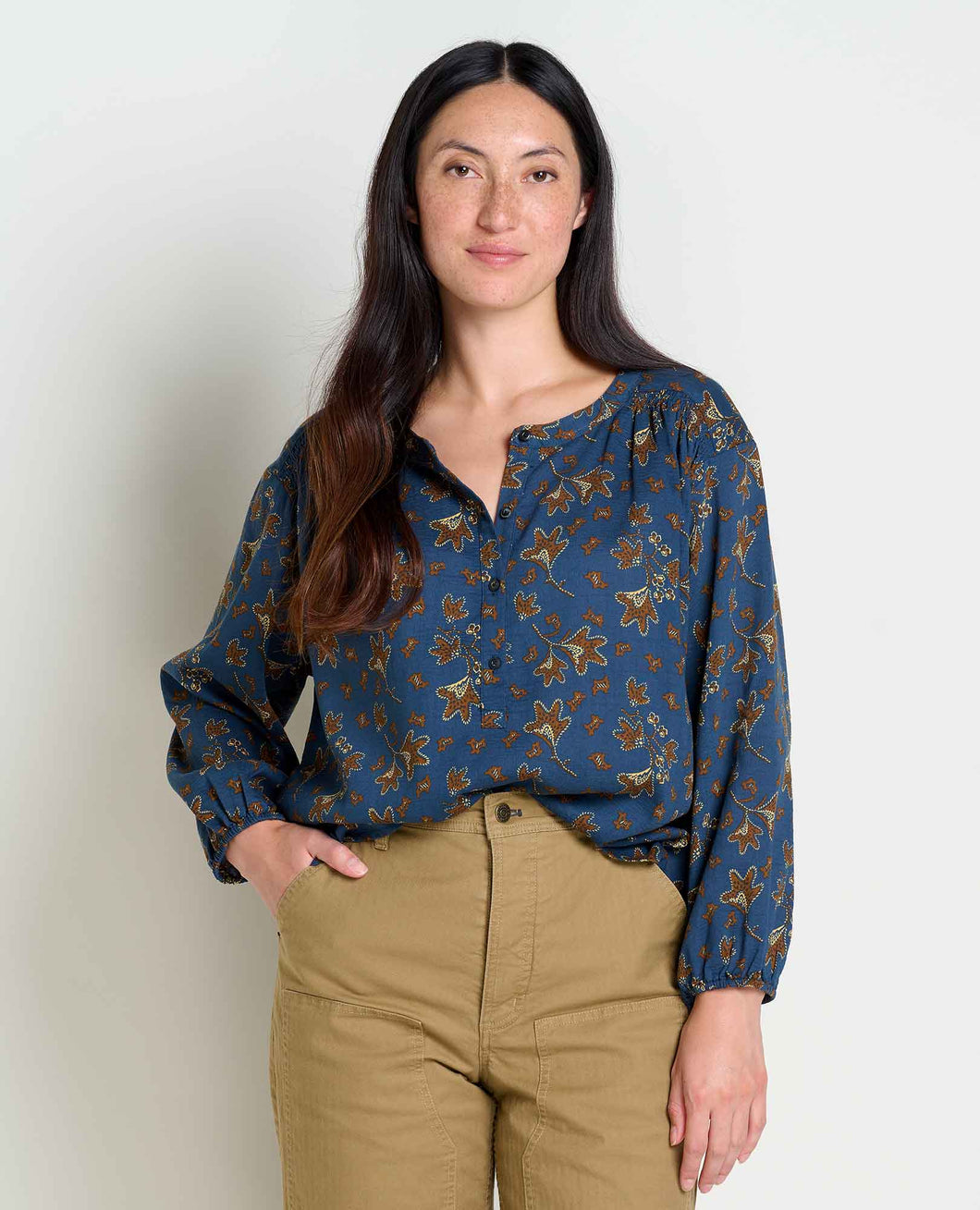 Manzana LS Peasant Top