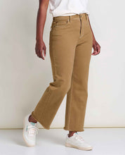 Load image into Gallery viewer, Balsam Cutoff Pant
