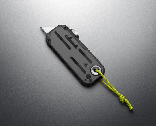 The Palmer Clear Pocket Knife