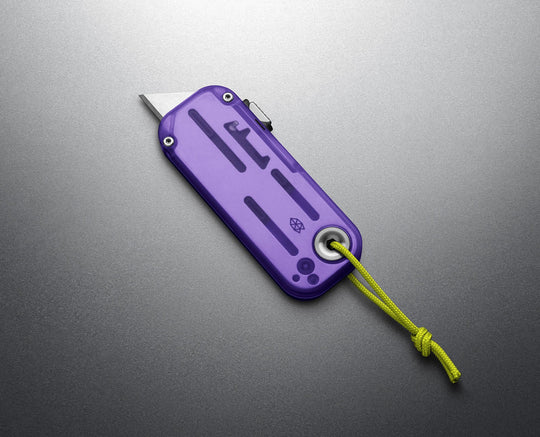 The Palmer Clear Pocket Knife