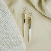 Load image into Gallery viewer, Quill Earrings
