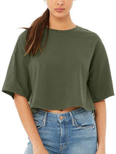 Load image into Gallery viewer, Mums Clover Crop Tee
