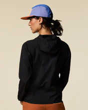 Load image into Gallery viewer, Pacaya Lite Hooded Jacket - Women's
