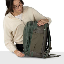Load image into Gallery viewer, Transporter™ Expandable Travel Pack 26+6

