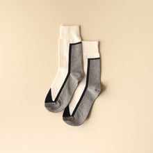 Load image into Gallery viewer, DOVES | Designer Cotton Socks - Unisex
