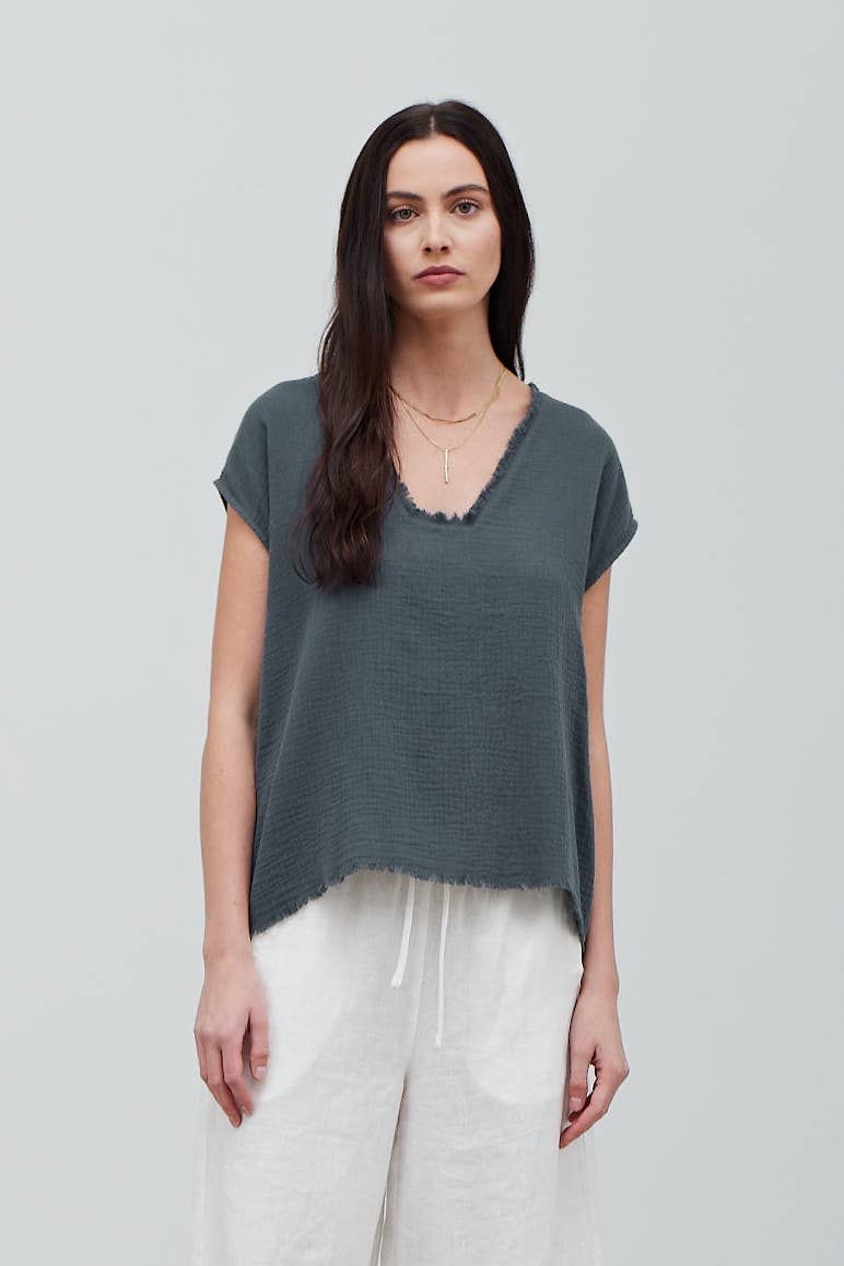 Square Necked Shell Solid Gauze Blouse