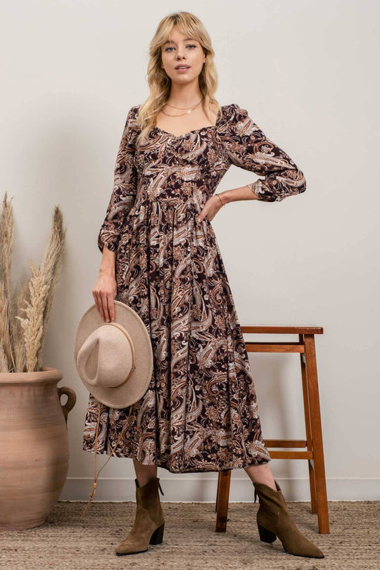 SWEETHEART NECKLINE MIDI DRESS