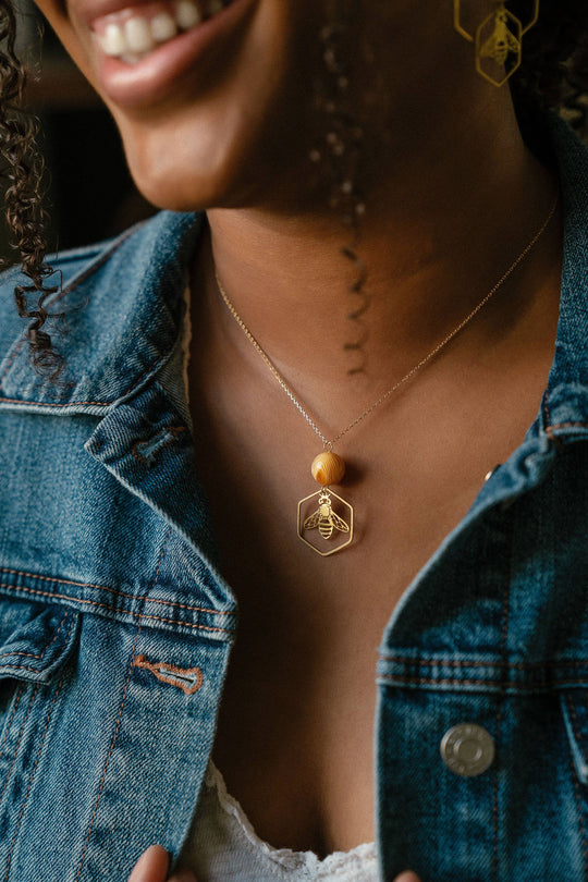Honeybee Necklace with Bead