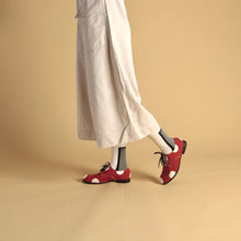 Load image into Gallery viewer, DOVES | Designer Cotton Socks - Unisex
